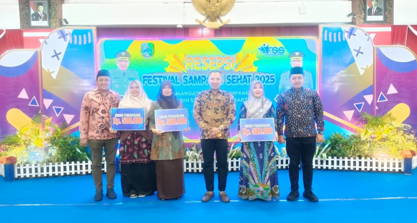MAN Sampang Raih Penghargaan Juara 3 Kategori Pendidikan Festival Sampang Sehat Tahun 2025