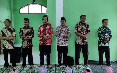 Pengajian Rutin Keluarga Besar MAN Sampang