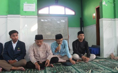 Istighosah Bersama Jumat Manis di Musholla MAN Sampang